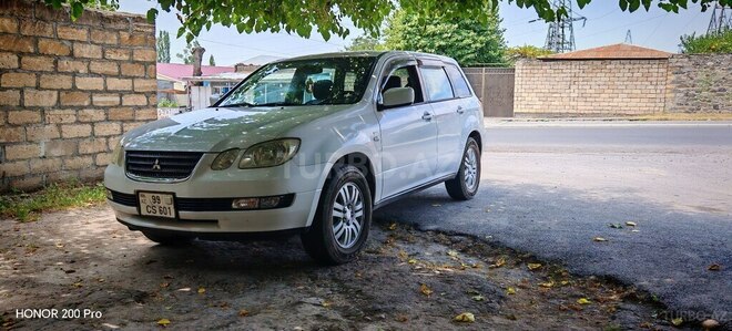 Mitsubishi Airtrek 2001, 290,000 km - 2.4 л - Şəki