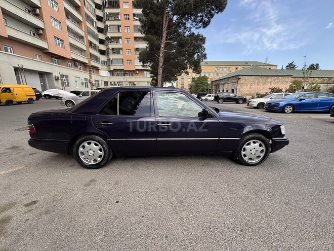 Mercedes E 230 1990, 240,000 km - 2.3 l - Bakı