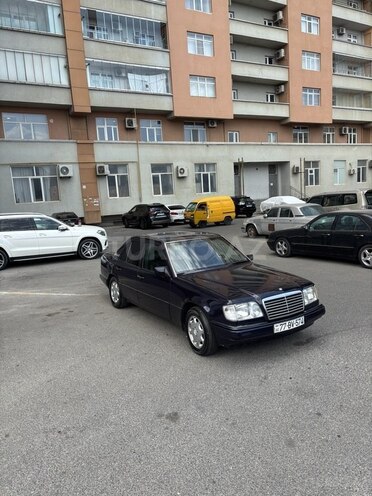 Mercedes E 230 1990, 240,000 km - 2.3 l - Bakı