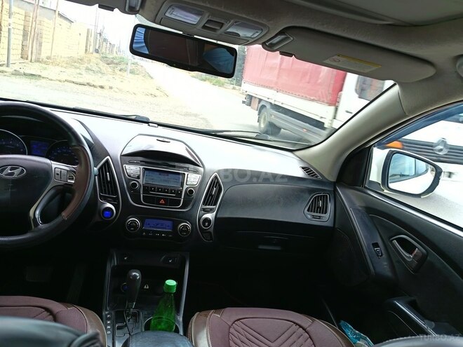 Hyundai ix35 2011, 285,000 km - 2.0 l - Bakı