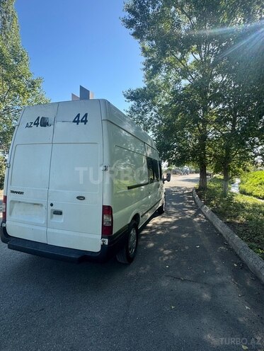 Ford Transit 2003, 370,000 km - 2.4 л - Quba