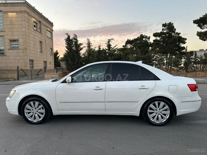 Hyundai Sonata-9