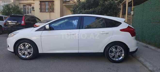 Ford Focus-7