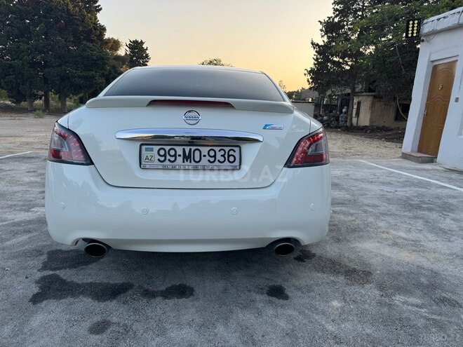 Nissan Maxima-16