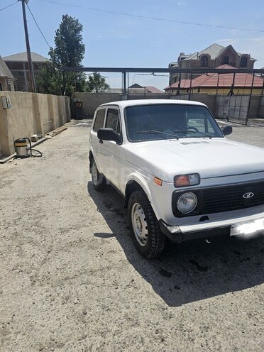 LADA (VAZ) Niva-9