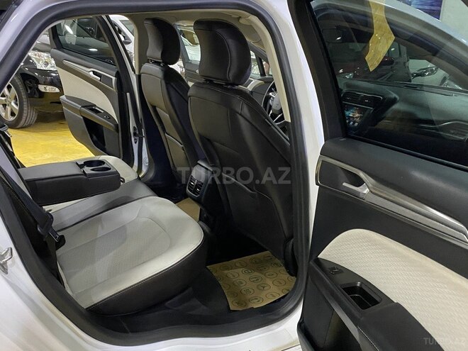 Ford Fusion (North America) 2019, 176,285 km - 1.5 l - Sumqayıt