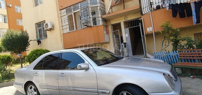 Mercedes E 240 1999, 350,000 km - 2.4 l - Bakı
