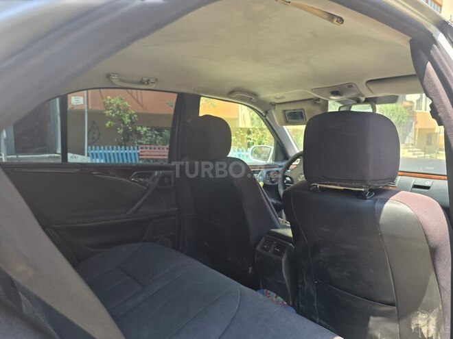 Mercedes E 240 1999, 350,000 km - 2.4 l - Bakı