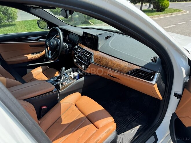 BMW 530e 2018, 127,000 km - 2.0 l - Bakı