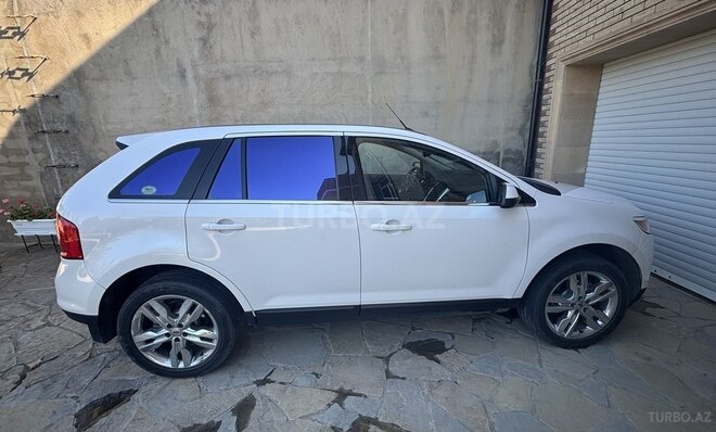 Ford Edge-4