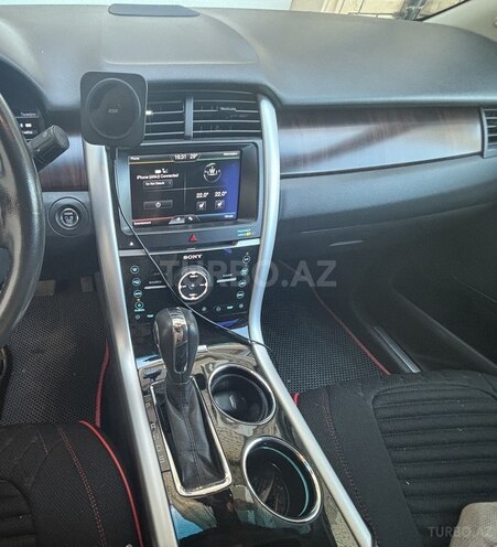 Ford Edge-5