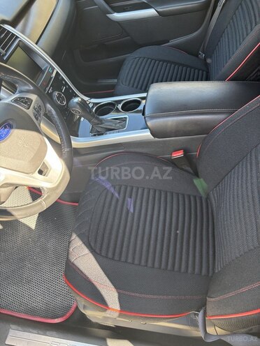 Ford Edge-6