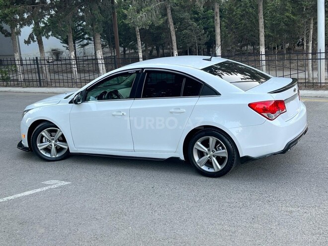 Chevrolet Cruze-14