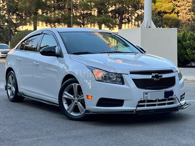 Chevrolet Cruze-11