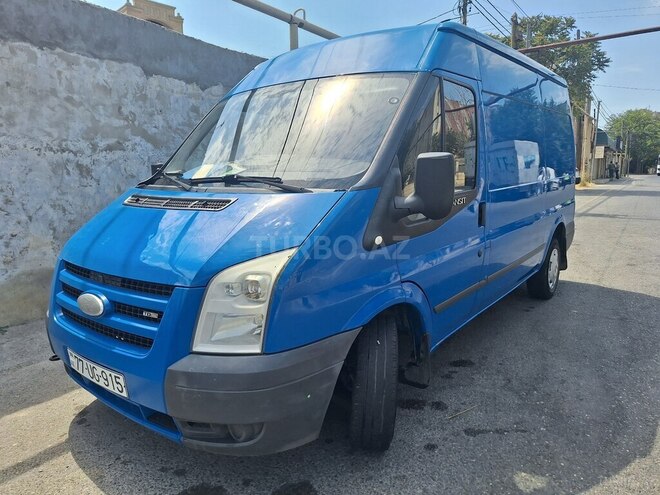 Ford Transit-3