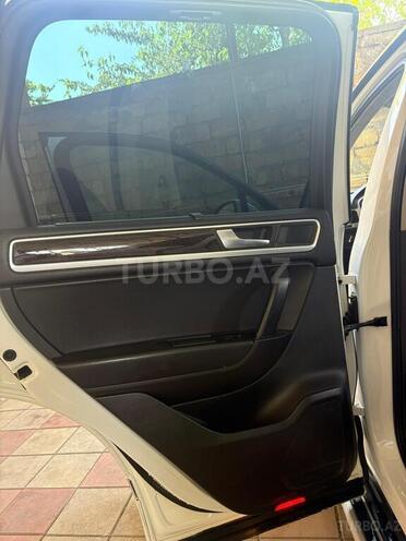 Volkswagen Touareg 2012, 200,000 km - 3.6 l - Masallı