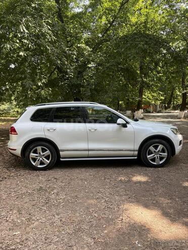 Volkswagen Touareg 2012, 200,000 km - 3.6 l - Masallı