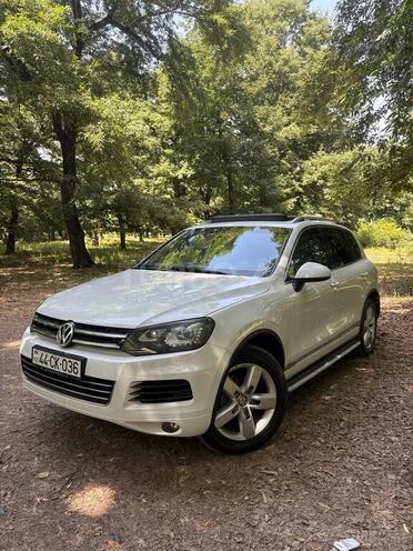 Volkswagen Touareg 2012, 200,000 km - 3.6 l - Masallı