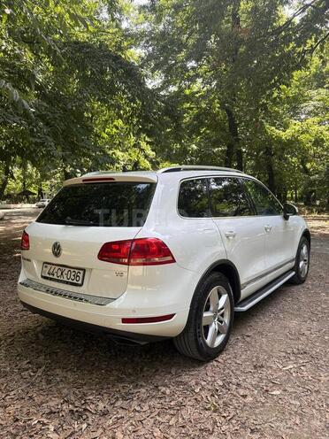 Volkswagen Touareg 2012, 200,000 km - 3.6 l - Masallı