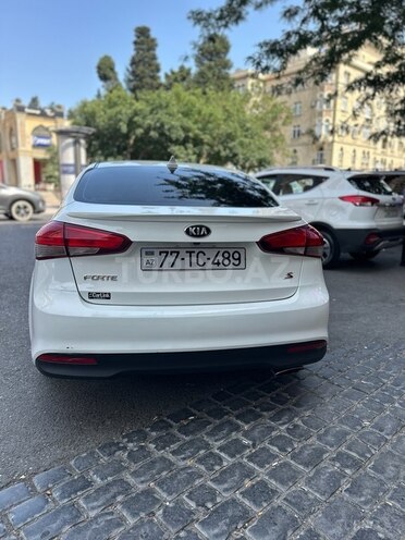 Kia Cerato 2016, 193,405 km - 2.0 l - Bakı
