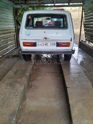 LADA (VAZ) Niva-2