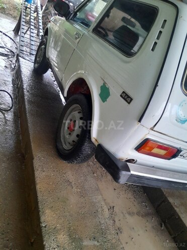 LADA (VAZ) Niva-6