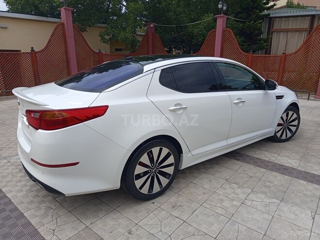 Kia Optima-5
