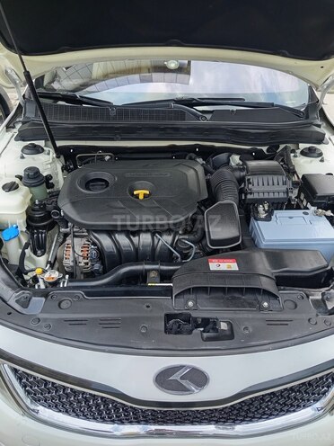 Kia Optima-16