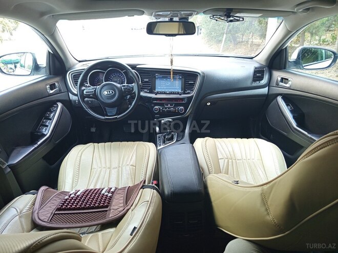Kia Optima-12