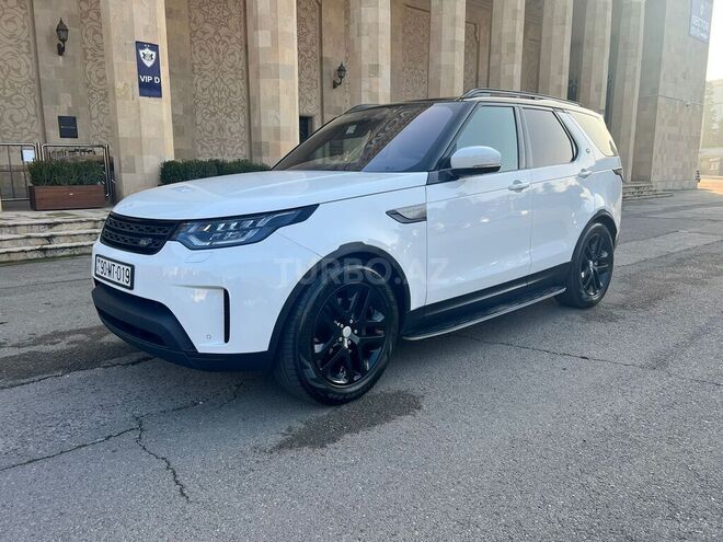 Land Rover Discovery 2018, 135,000 km - 3.0 l - Bakı