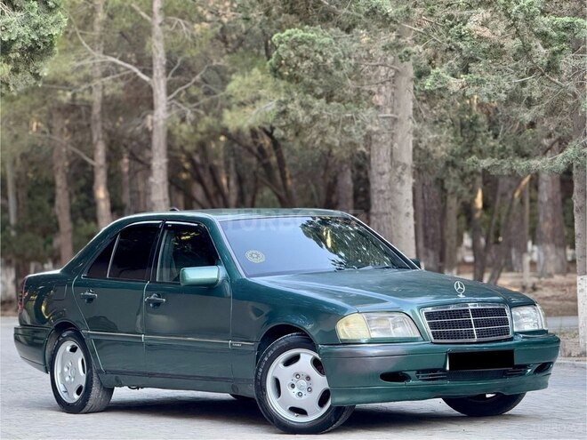 Mercedes C 200 1995, 378,000 km - 2.0 л - Bakı