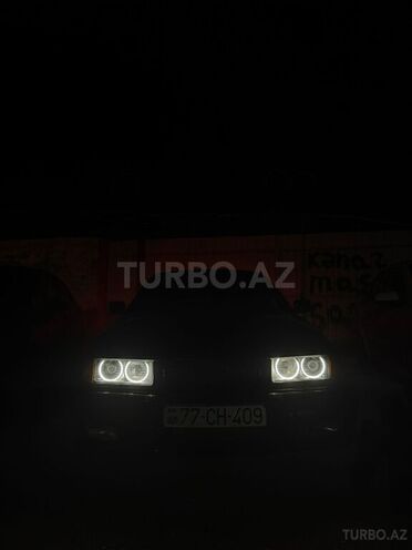 BMW 318 1997, 275,000 km - 1.8 л - Bakı