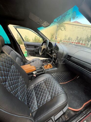 BMW 318 1997, 275,000 km - 1.8 л - Bakı