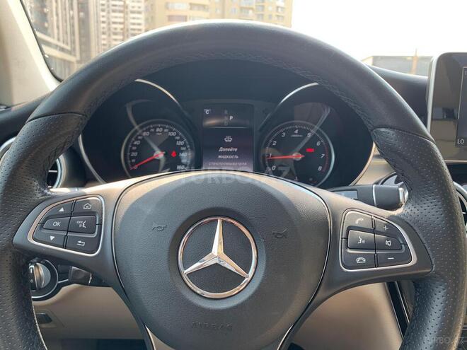 Mercedes GLC 300 2018, 122,400 km - 2.0 л - Bakı
