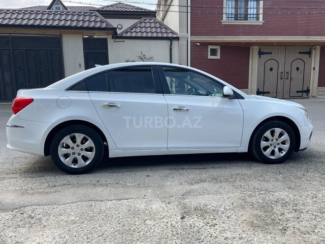 Chevrolet Cruze-4