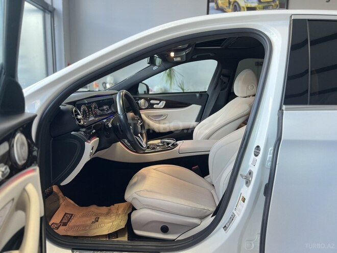 Mercedes E 350-12