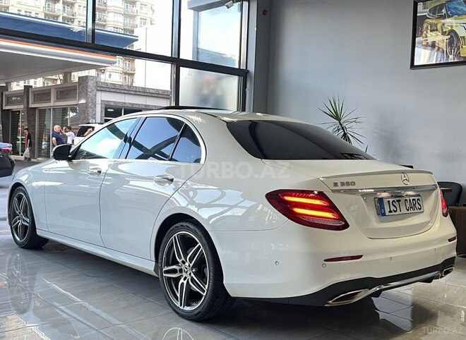 Mercedes E 350-7