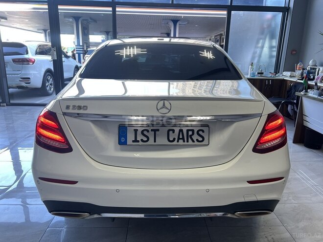 Mercedes E 350-5