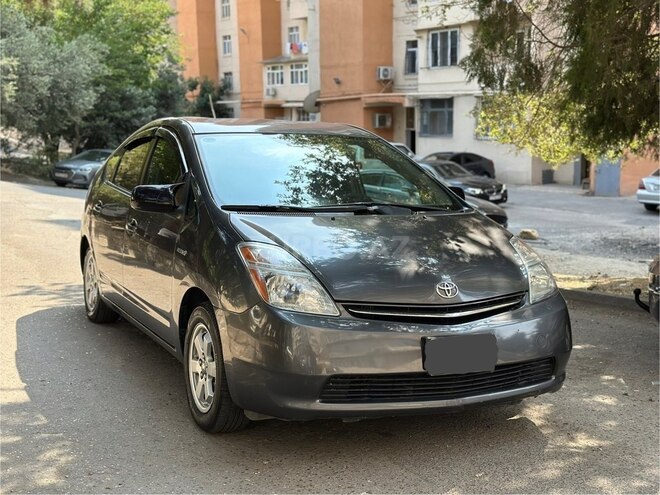 Toyota Prius-6