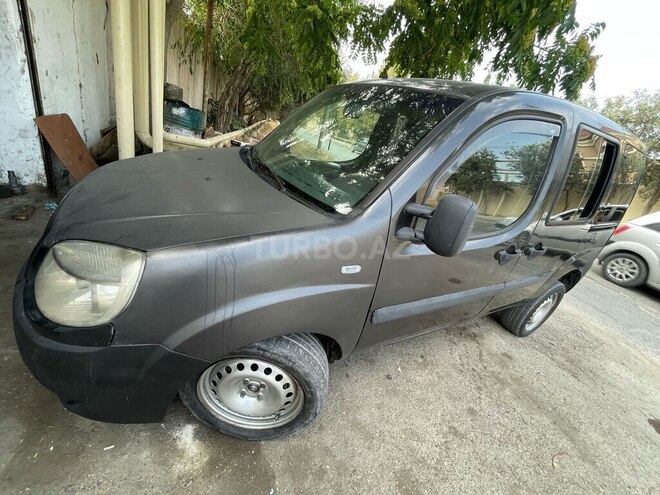 Fiat Doblo 2006, 250,000 km - 1.3 l - Bakı