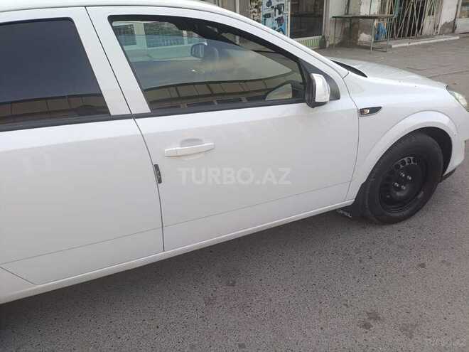 Opel Astra 2009, 165,300 km - 1.4 l - Şirvan