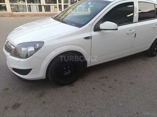 Opel Astra 2009, 165,300 km - 1.4 l - Şirvan