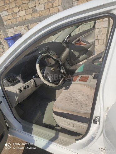 Toyota Camry-8