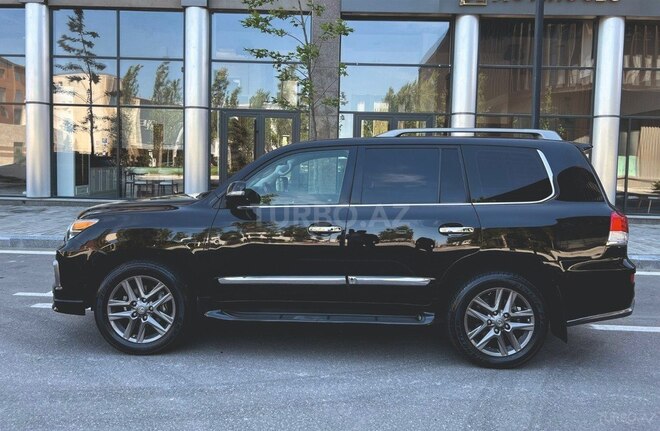 Lexus LX 570 2013, 134,500 km - 5.7 l - Bakı
