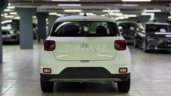 Hyundai Venue 2020, 63,000 km - 1.6 л - Bakı