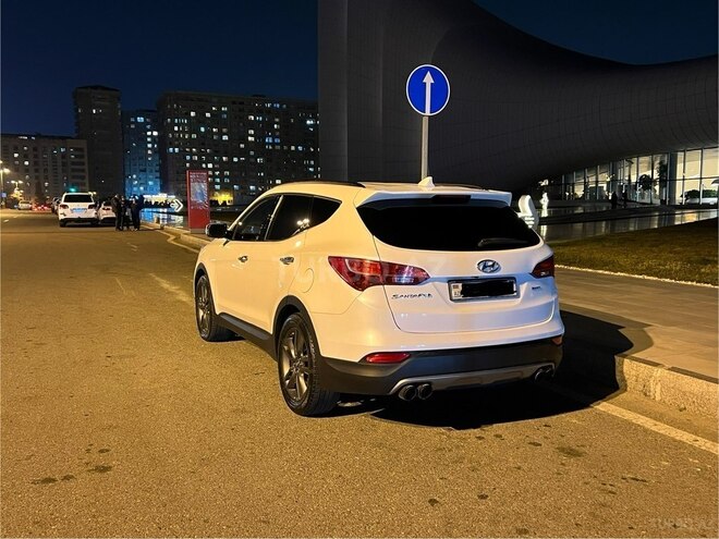 Hyundai Santa Fe 2014, 200,000 km - 2.0 л - Bakı