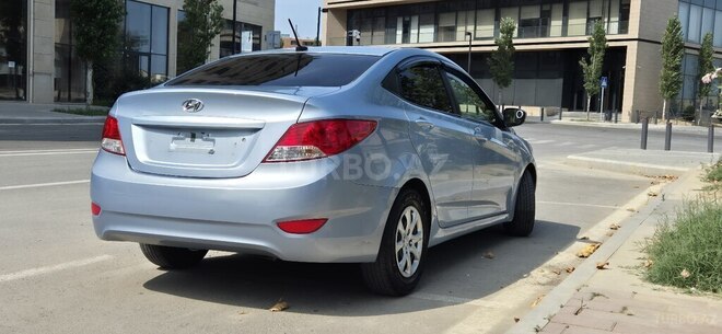 Hyundai Accent 2014, 200,738 km - 1.6 l - Bakı