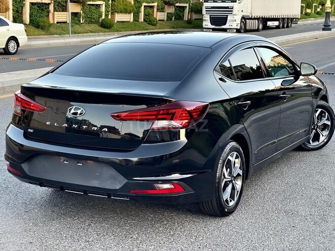 Hyundai Elantra 2020, 58,000 km - 2.0 l - Bakı