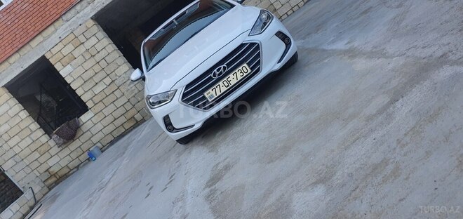 Hyundai Avante 2016, 180,000 km - 1.6 l - Bakı