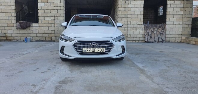 Hyundai Avante 2016, 180,000 km - 1.6 l - Bakı